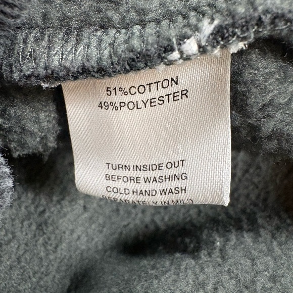 White Fox Black Lounge Essentials Era 8 Hoodie Size S/M - Picture 6 of 6